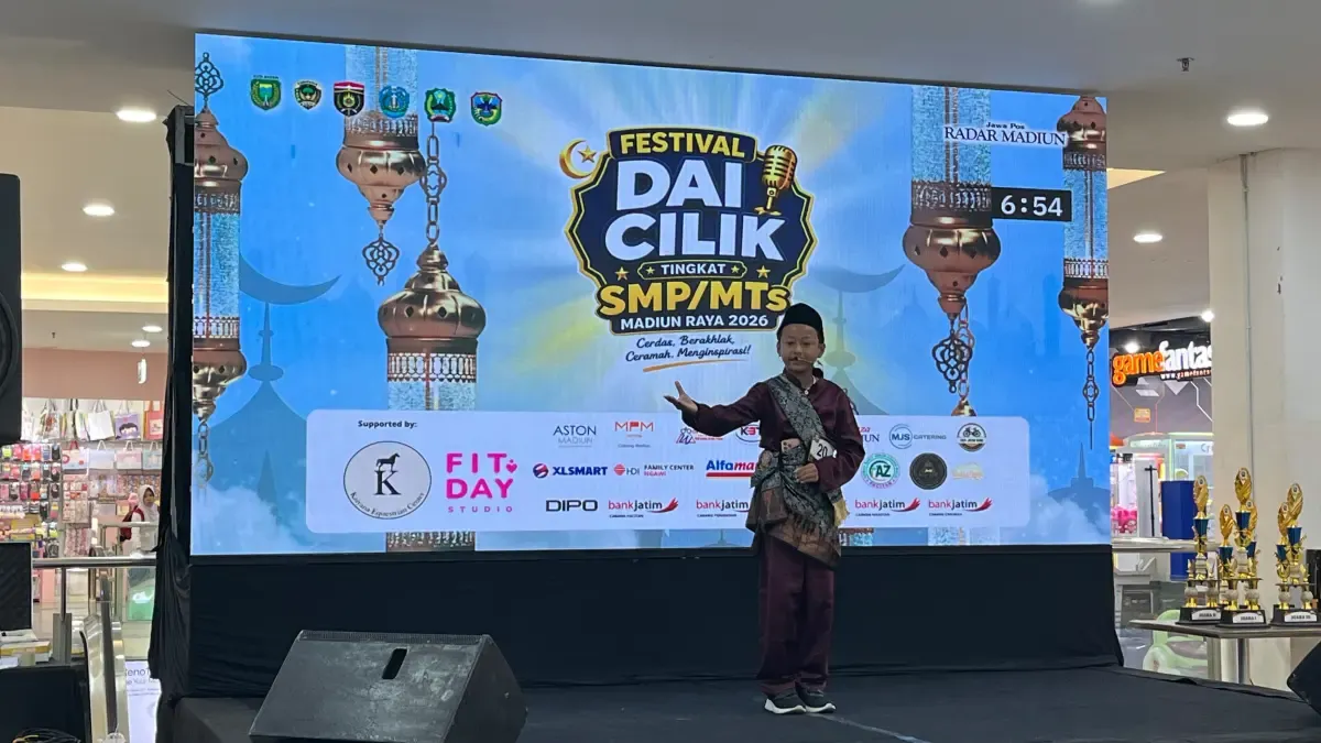 Generasi Rabbani dan Etika Media Sosial Remaja