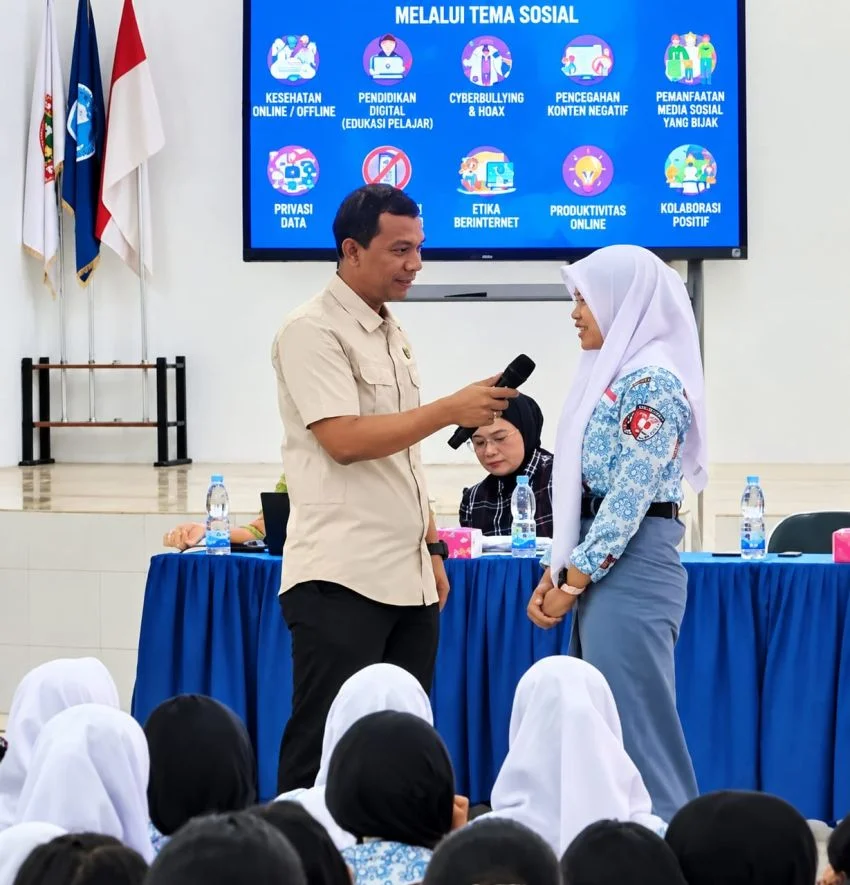 Sekolah Jadi Garis Depan Keamanan Digital Pelajar