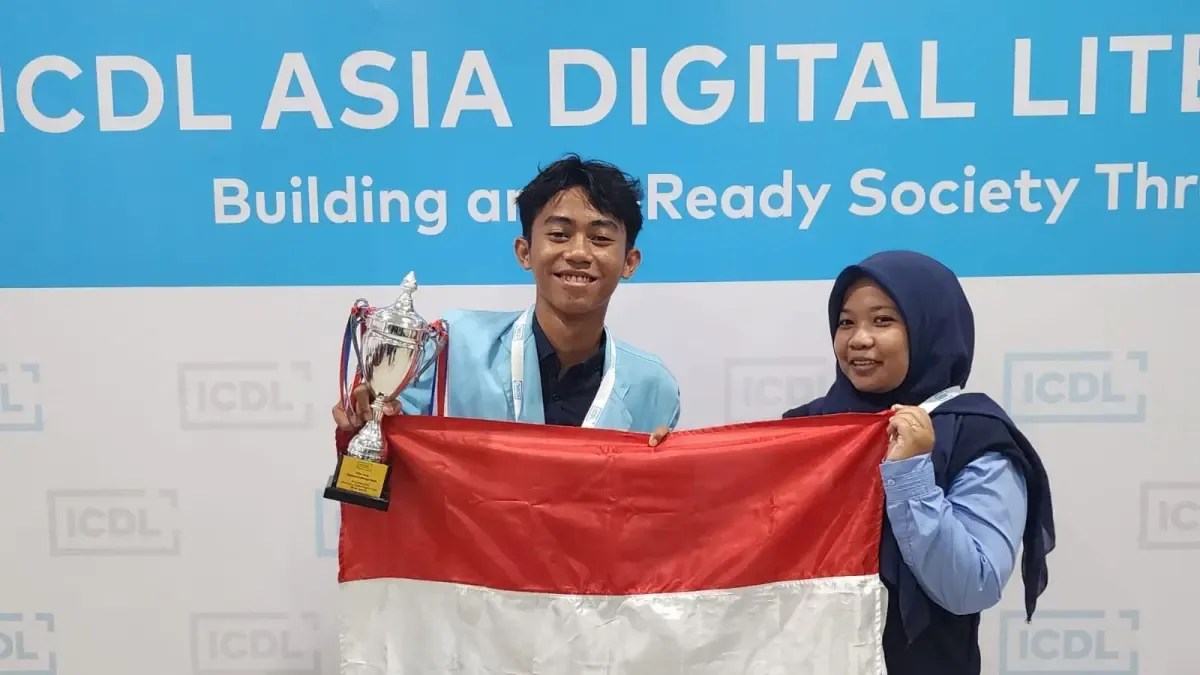 Santri Juara Kompetisi Literasi Digital Internasional
