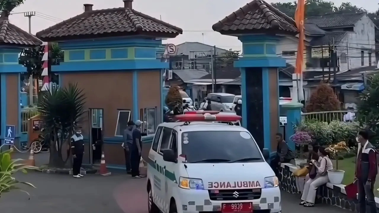 Dugaan Keracunan MBG di Cisarua: 120 Siswa Terdampak, Susu Disorot
