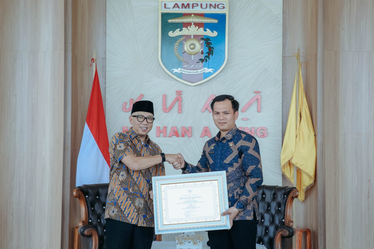 Kepemimpinan Kepala Desa, Bukan Beton, yang Menggerakkan Ekonomi Desa
