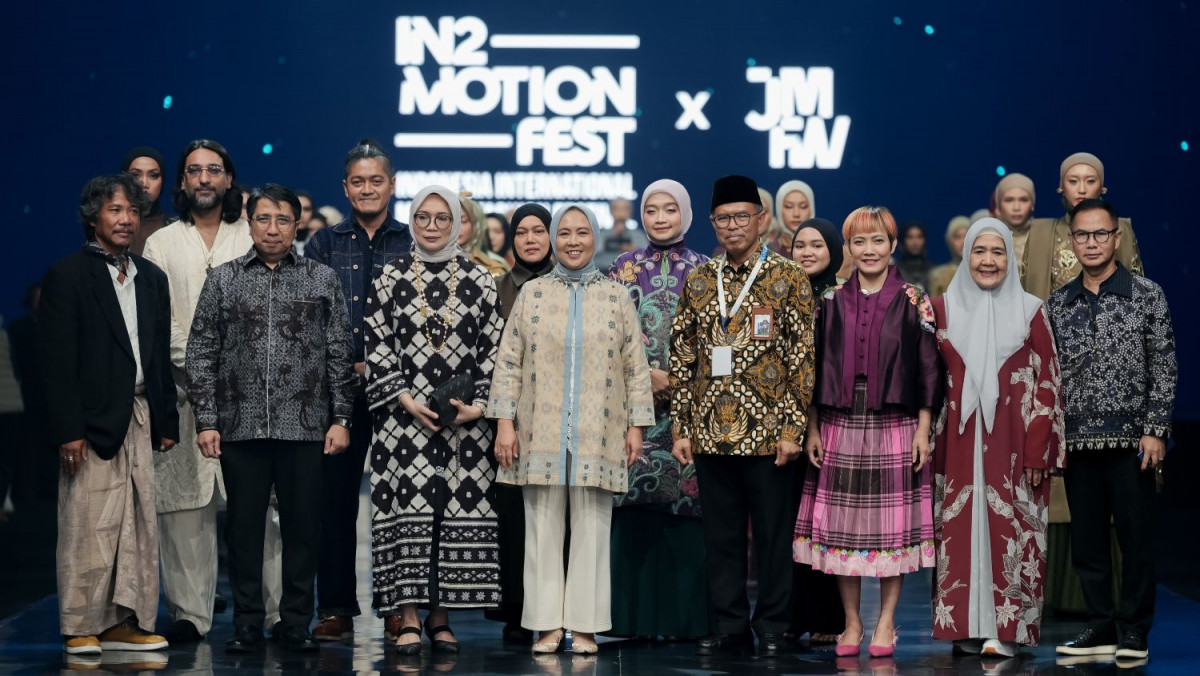 260 Desainer Modest Fashion Bidik Pasar Global Lewat Wastra