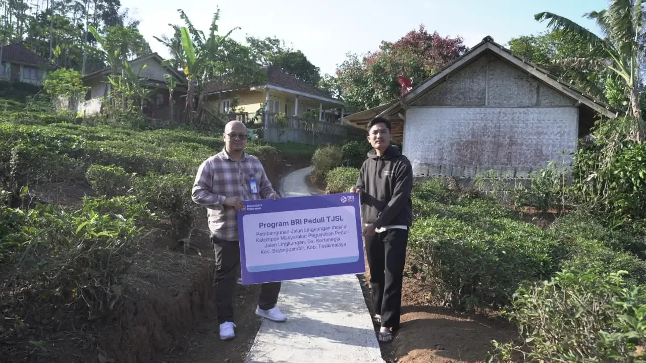 Program CSR Infrastruktur Bank: Jalan Beton dan Lompatan Ekonomi Lokal