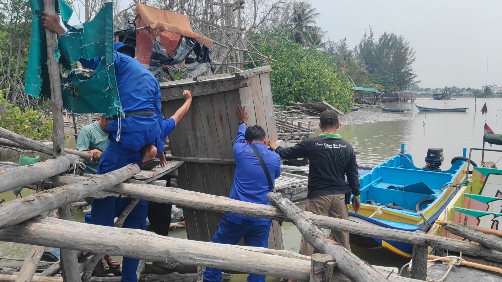Tambang Ilegal Terus Beroperasi: Mengapa Penutupan Berulang Gagal Menghentikan Pencemaran Lingkungan
