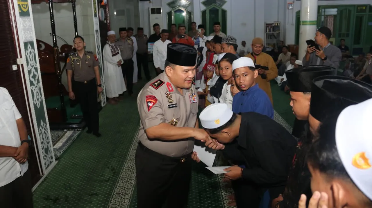 Subuh Keliling Menghubungkan Polisi dan Warga Menjaga Keamanan