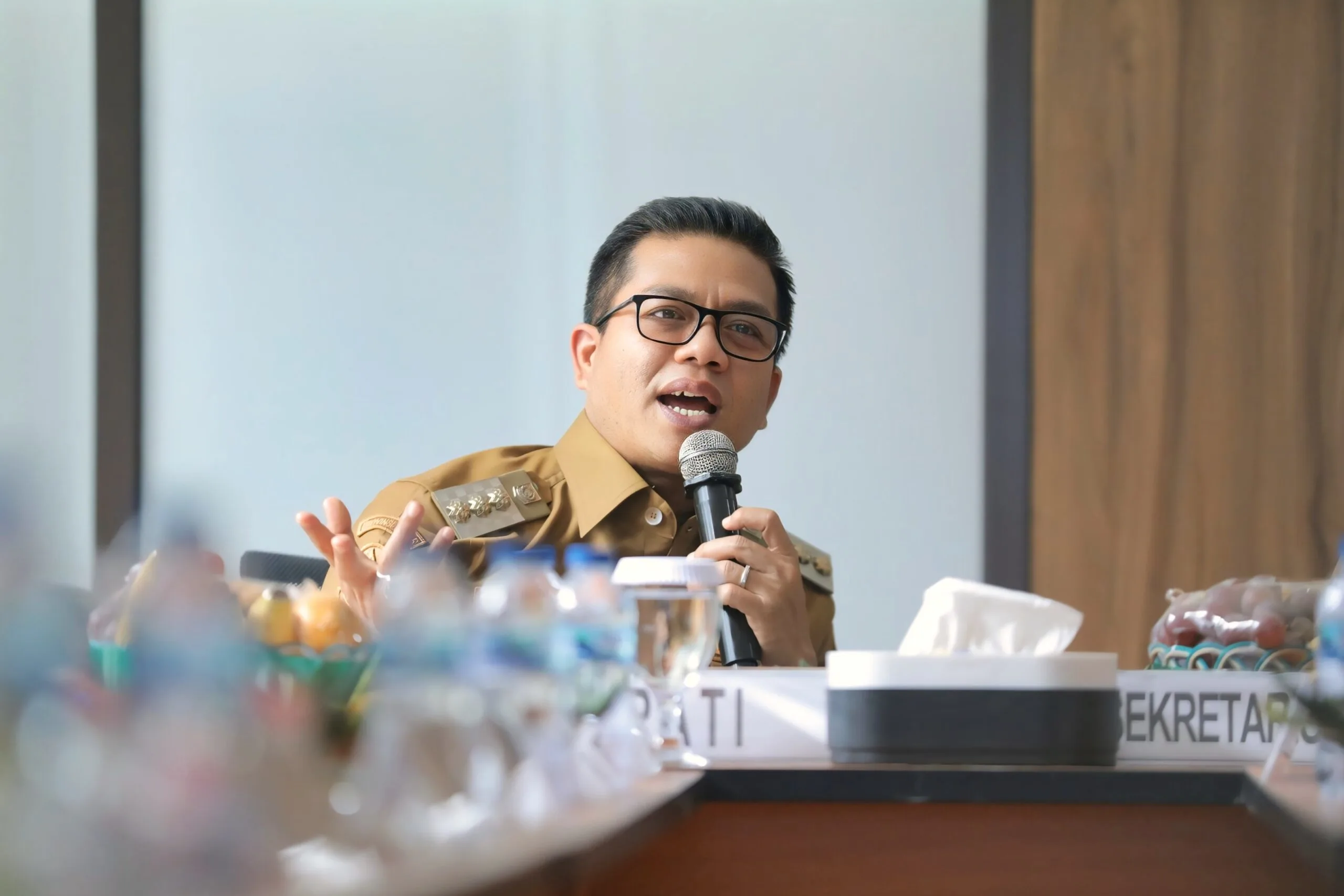 Jalan dan Jembatan Lokal yang Memendekkan Jarak Warga