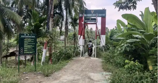 Jembatan Perintis Garuda III Pangkas Perjalanan Sekolah dari 50 Menit Menjadi 20