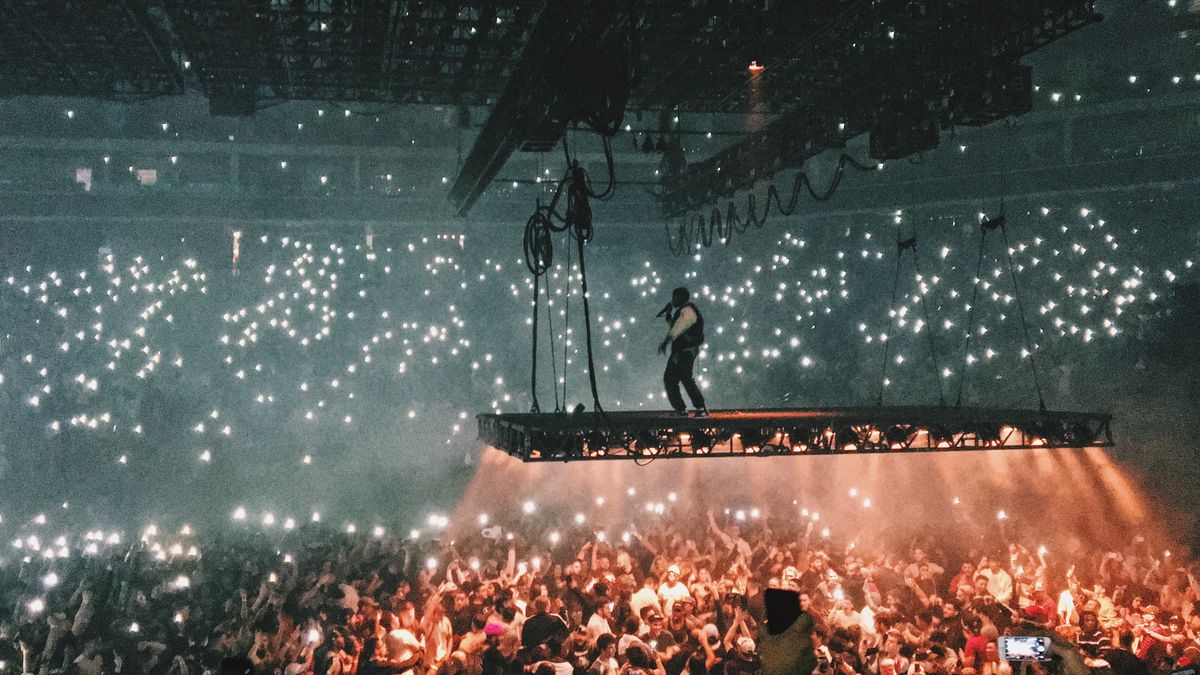 Prediksi Setlist Lengkap Kanye West di Jakarta: Lagu Hits yang Wajib Didengar Live