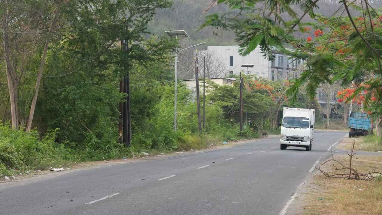 Jalan 472 Km: Ujian Konektivitas dan Pemerataan