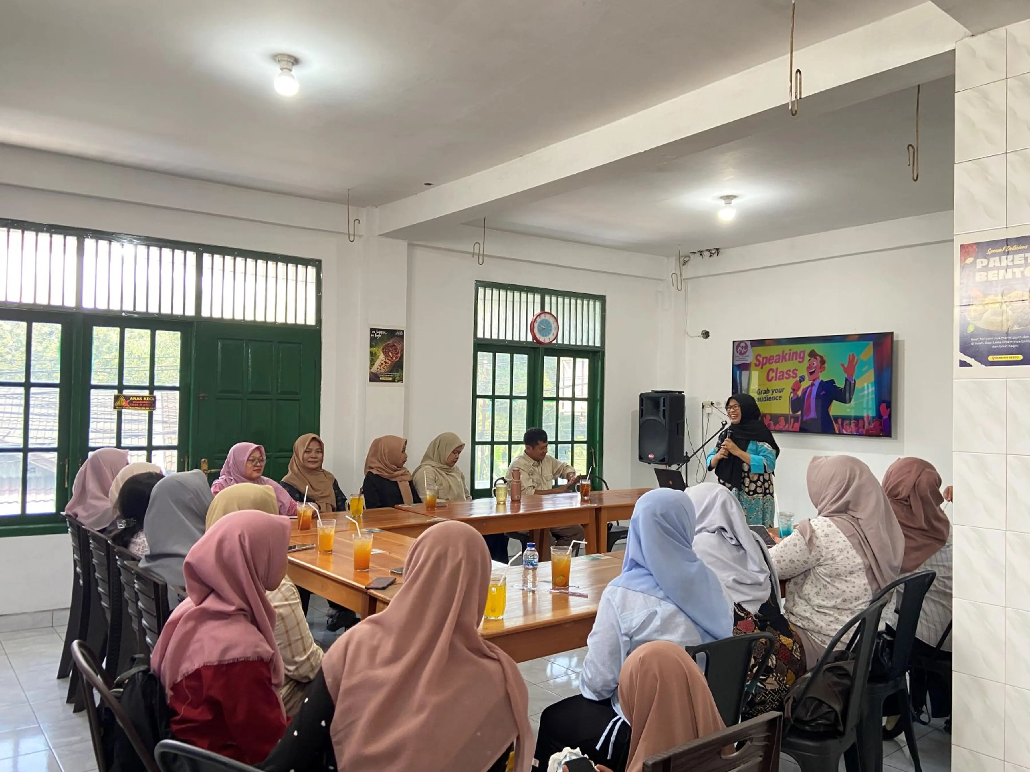Rumah Belajar Gratis dan Sekolah Rakyat: Jalan Sunyi Memutus Rantai Kemiskinan