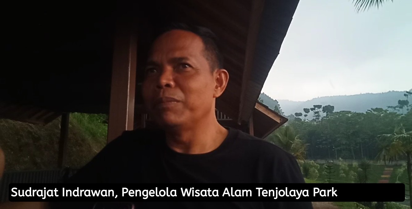 Ribuan Penonton Padati Konser PAS Band di Tenjolaya