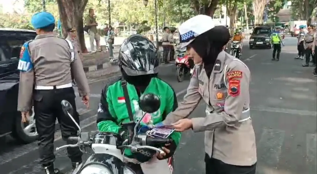 Operasi Patuh Candi: Edukasi Humanis hingga Sekolah