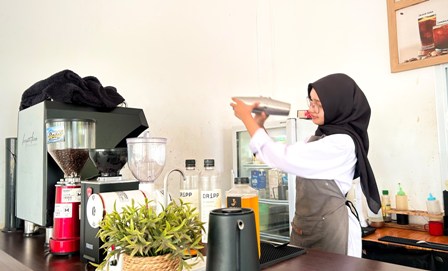 Teaching Factory SMK Membentuk Lulusan Siap Kerja