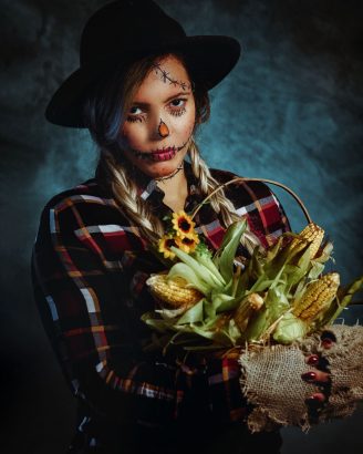 8 Ide Makeup Halloween Simpel dari Seram hingga Glamor
