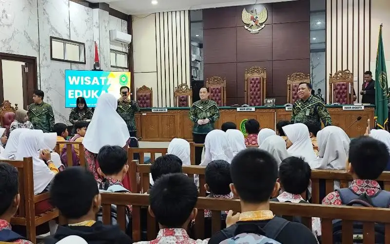Dari Kelas ke Ruang Sidang: Pelajar Belajar Memahami Hukum