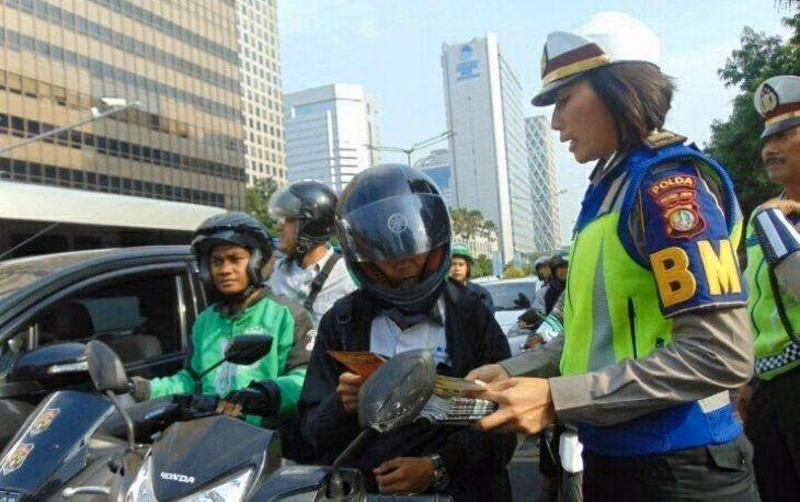 Operasi Patuh Lodaya: Disiplin Jalan Dimulai dari Polisi
