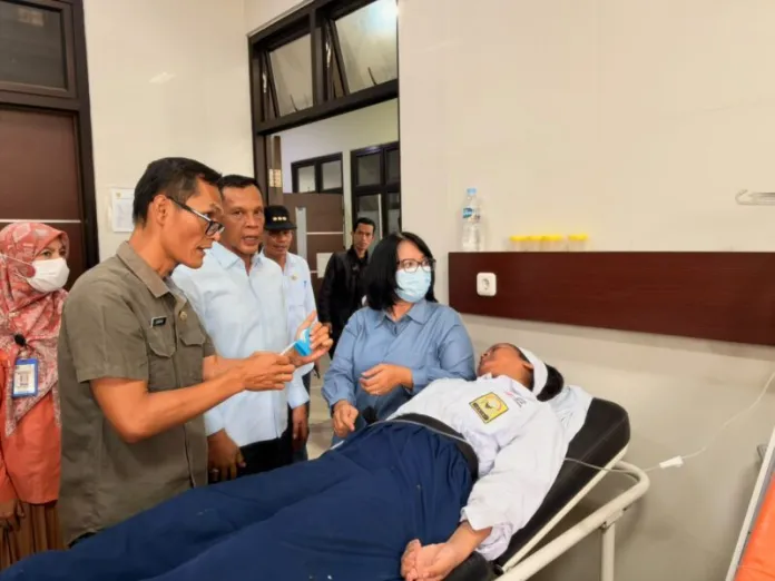 Dugaan Keracunan MBG di Dramaga: 417 Siswa Sakit, Pemkab Tanggung Biaya