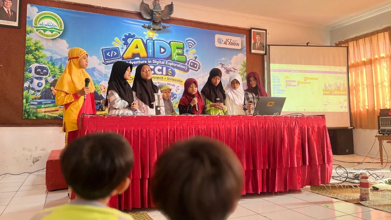 Dari Coding ke Robotika, Siswa Menciptakan Teknologi yang Berguna
