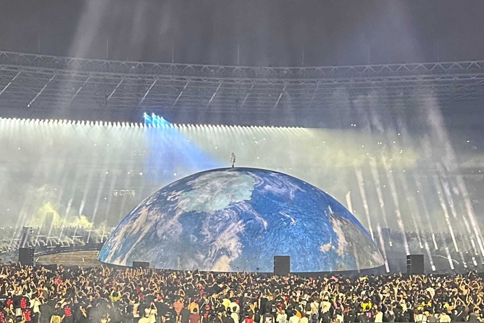 Konser Musik Global Mengubah Kota Menjadi Magnet Wisata