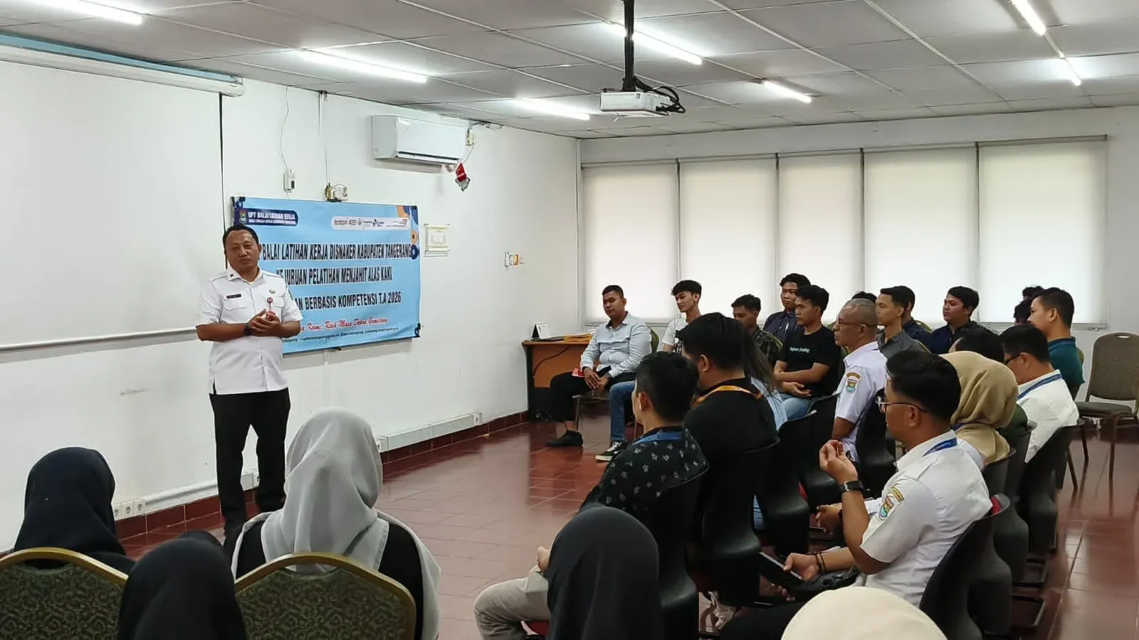 Pelatihan Vokasi yang Terhubung Industri Lebih Cepat Membuka Kerja