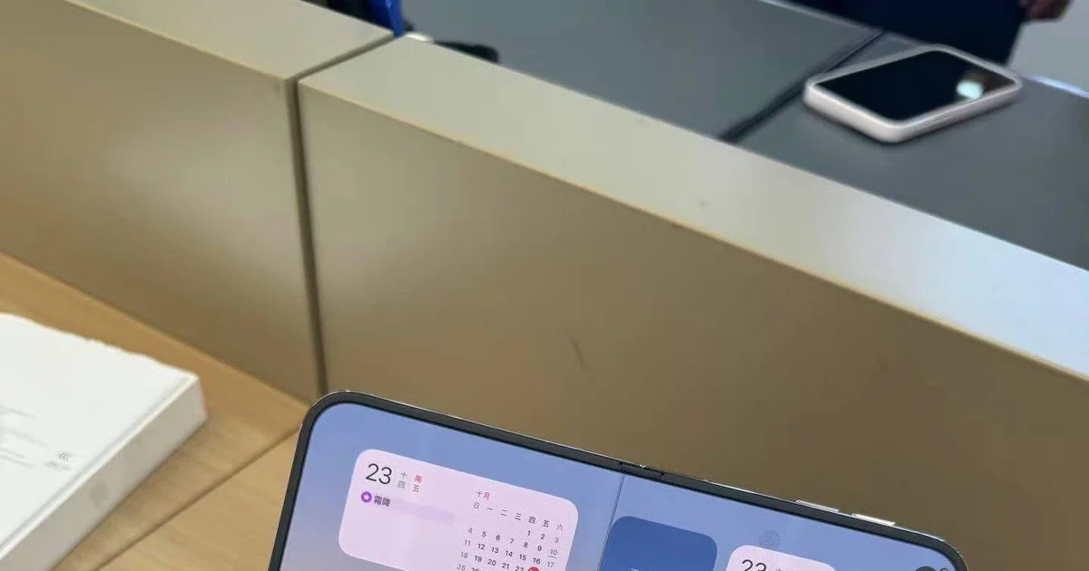 Layar iPhone Duo Retak di Engsel: Risiko Ponsel Lipat Premium