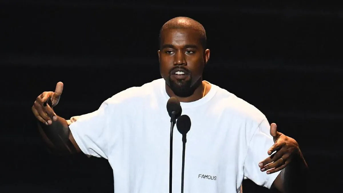 Konser Kanye West di GBK: Jalan yang Dialihkan dan Pilihan Transportasi