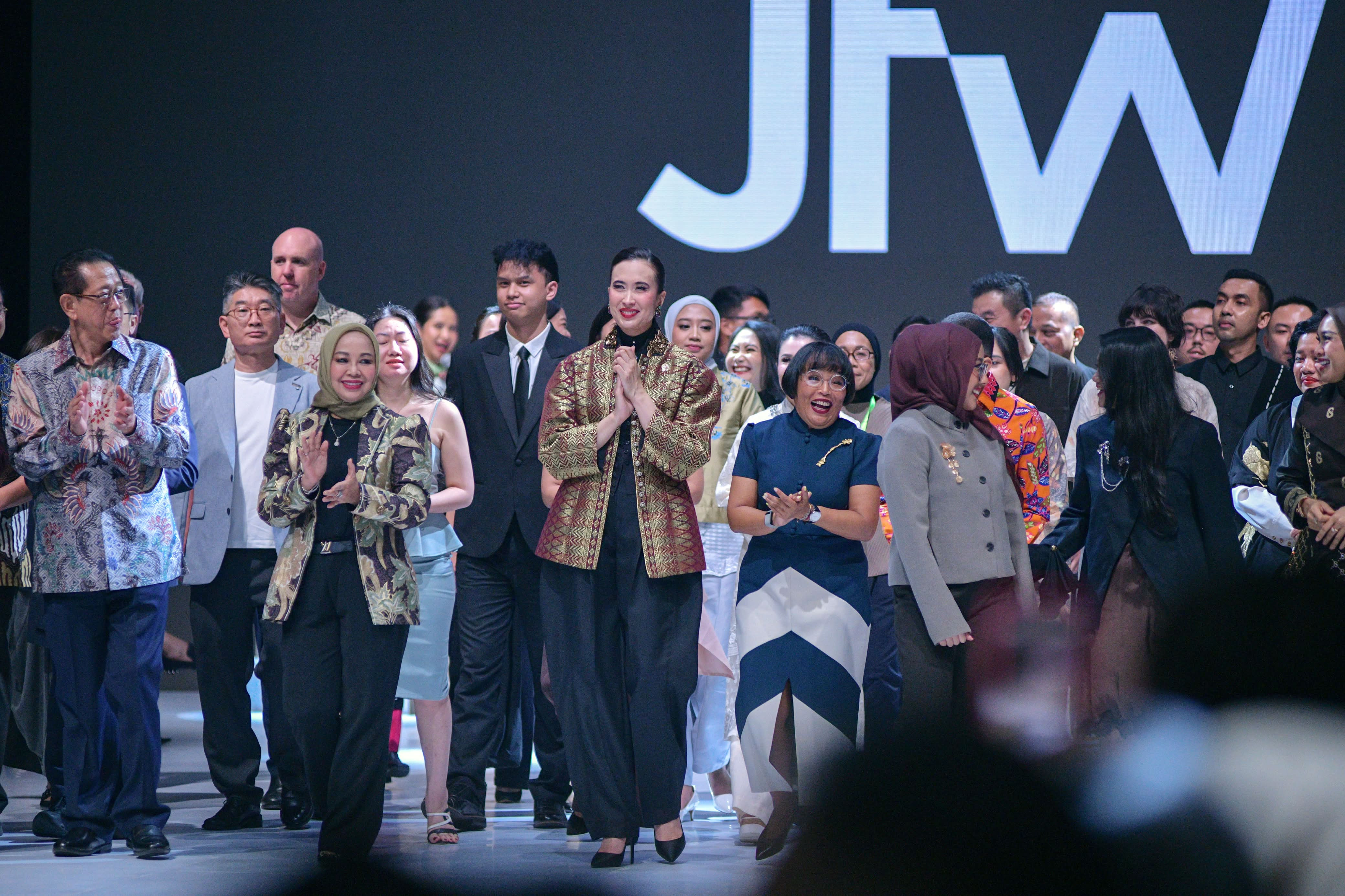 Ketika Bank Membuka Panggung bagi UMKM Fashion