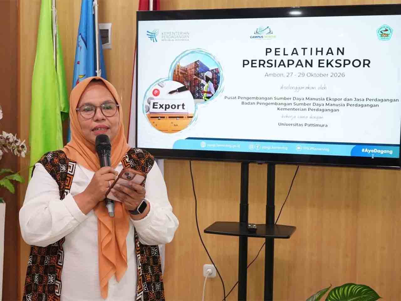 Unpatti Membuka Jalan bagi Mahasiswa Menjadi Eksportir Muda