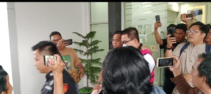 Korupsi Lampu Jalan Menguji Pengawasan Proyek Publik
