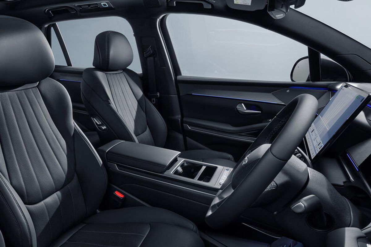 BYD Sealion 8: SUV Plug-in Hybrid Tujuh Penumpang, 481 Dk