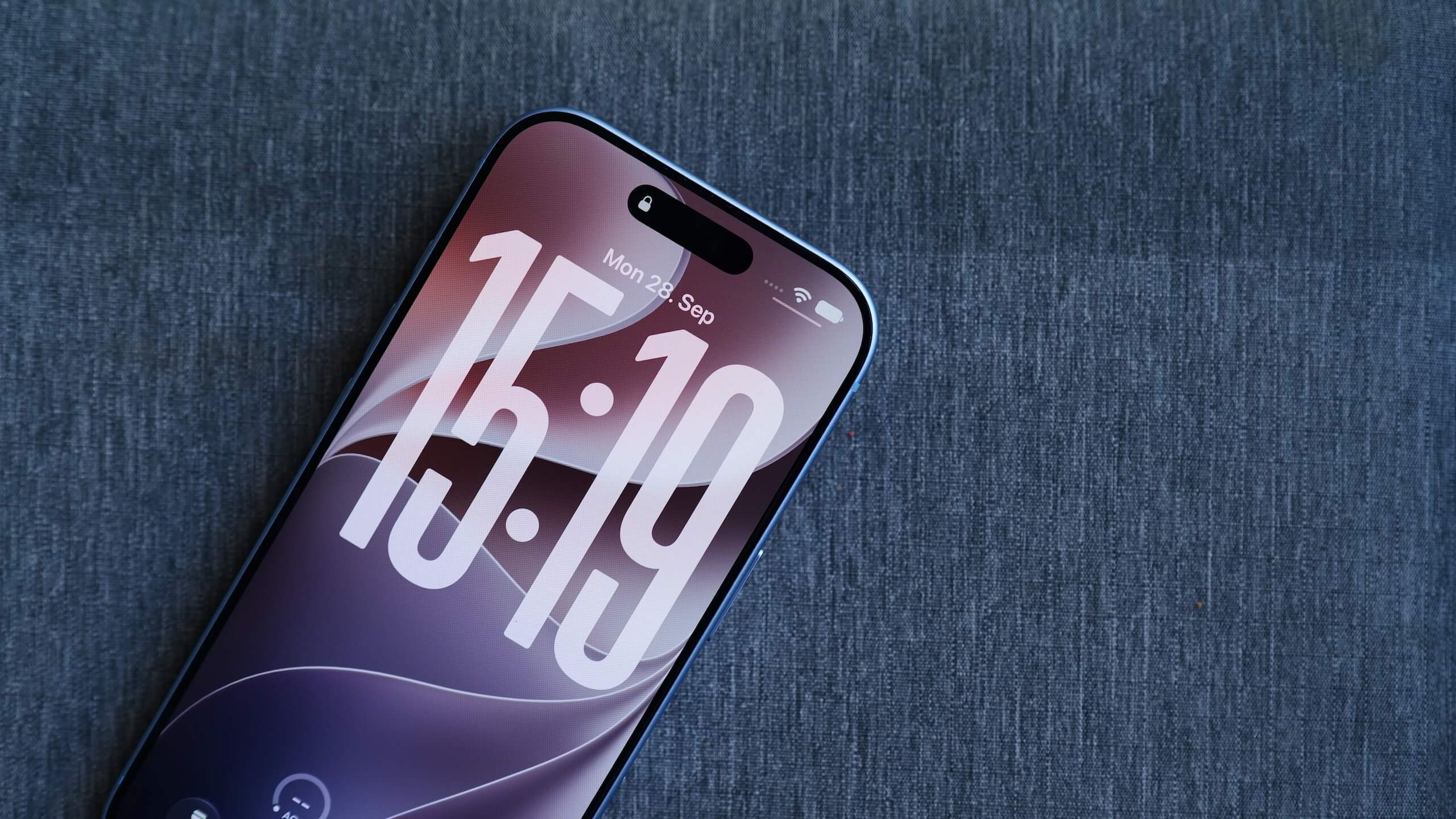 iOS 27.2: Siri Mengingat Percakapan, iPhone Duo Mendukung Apple Pencil
