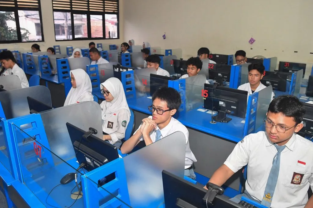 Gangguan Jaringan Bayangi TKA, Sesi Khusus Disiapkan