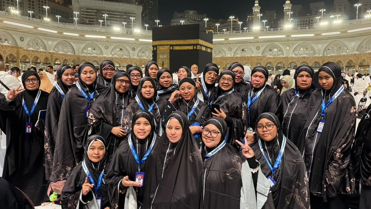 Dari Sabun Rumah Tangga ke Tanah Suci: Kisah 11 Pemenang Umroh