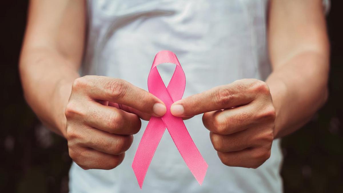 Perjuangan Emosional Pasien Kanker Payudara: Dukungan dari Diagnosis hingga Pemulihan