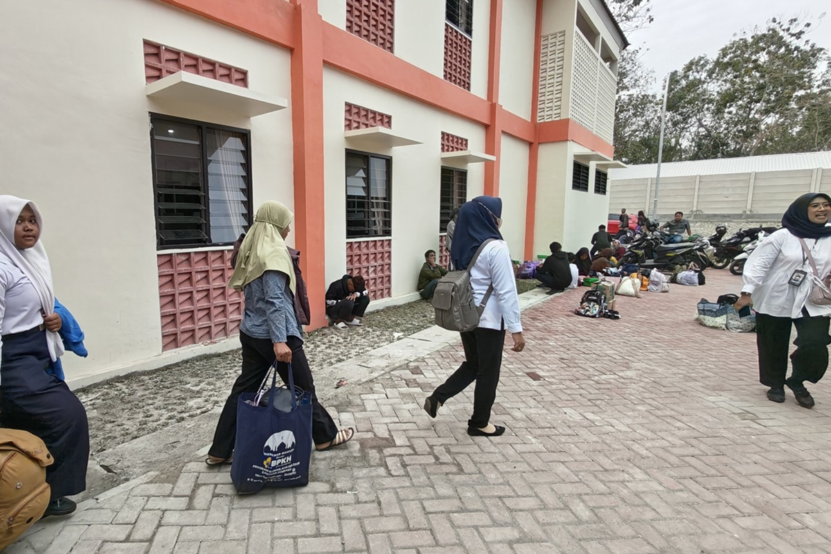 Pintu Pendidikan Terbuka dari Ruang Belajar hingga Sekolah Rakyat