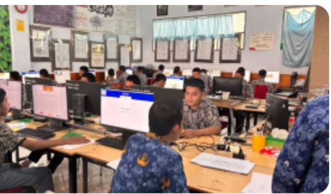 Ribuan Siswa SMK Ikuti TKA, Tiga Sekolah Jadi Sorotan