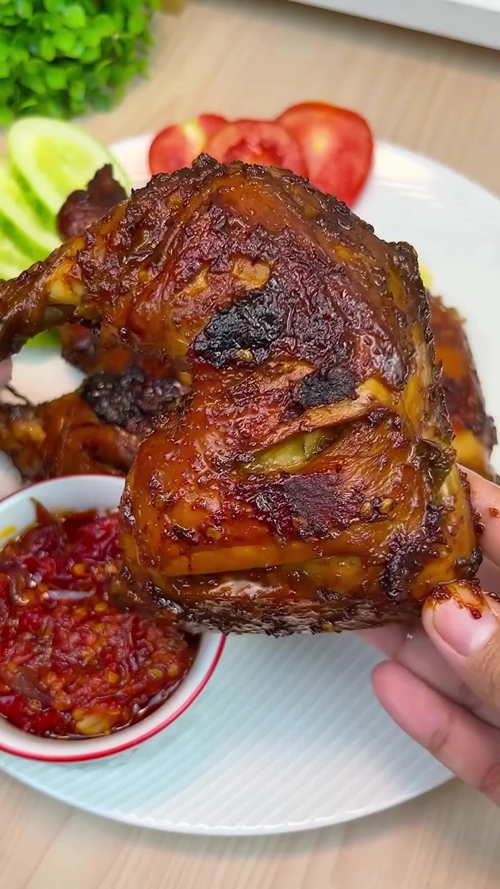 Ayam Bakar Pedas Manis yang Bumbunya Meresap sampai Dalam