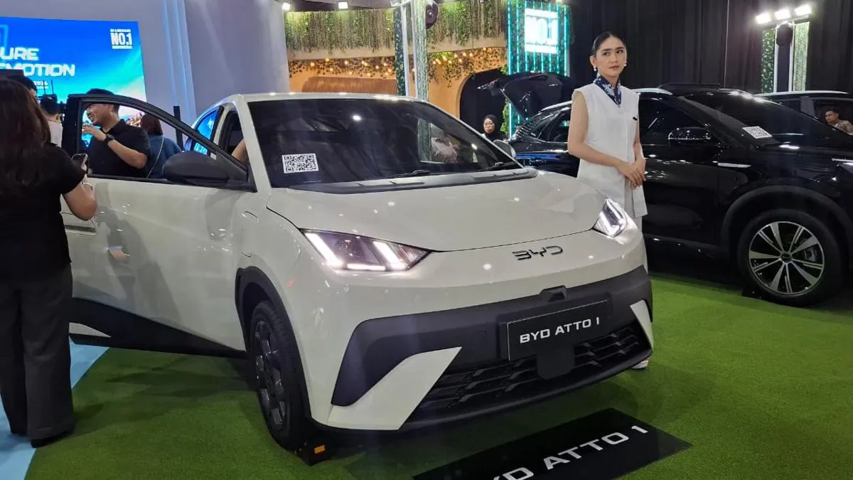 BYD M6 EV Bawa Jarak Tempuh 450 Km untuk Keluarga