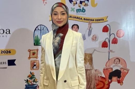 Bukan Sekadar Ada di Rumah: Hadir Emosional bagi Anak