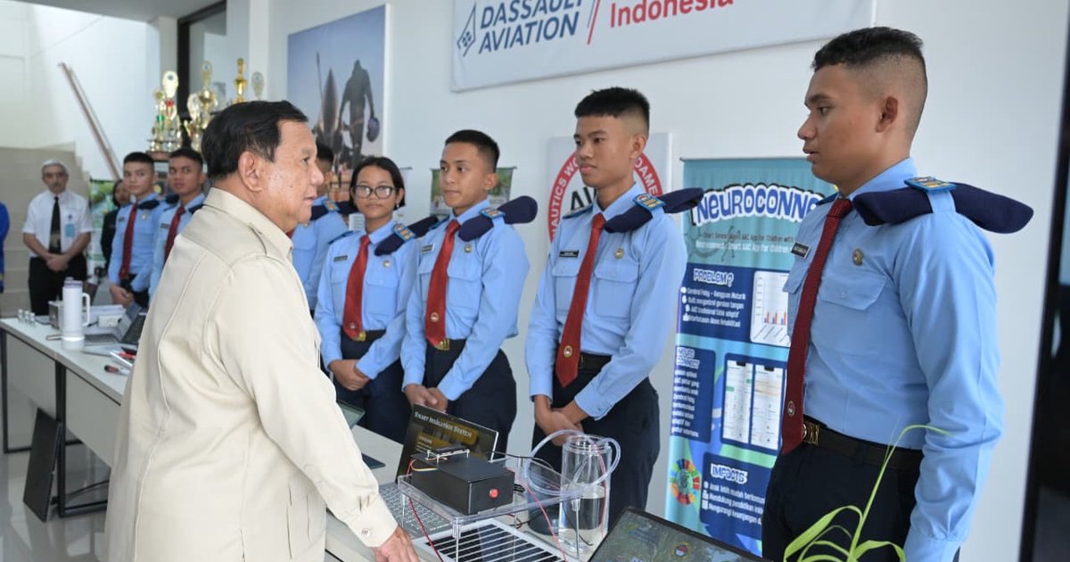 Prabowo Tekankan Sejarah dan Integritas bagi Siswa Taruna Nusantara