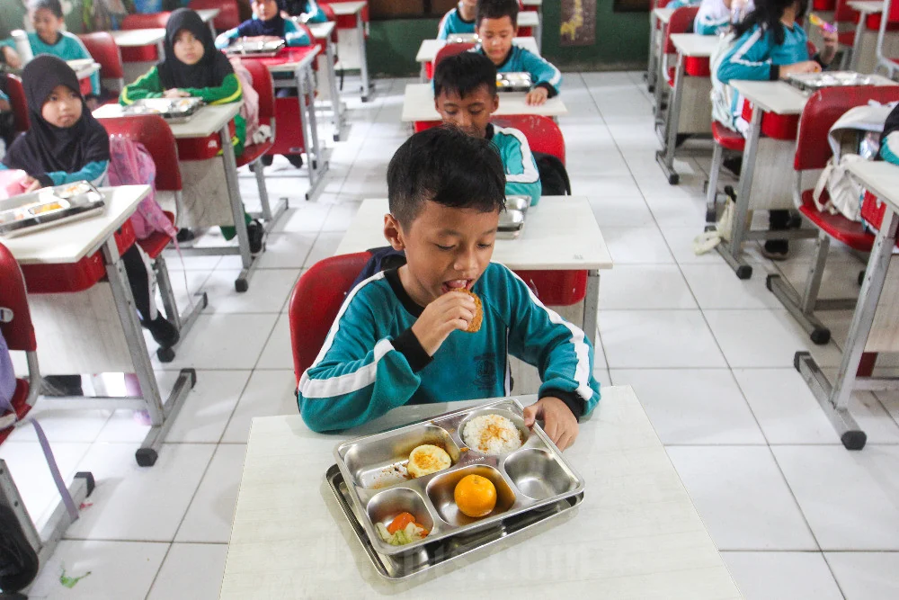 Dapur Fiktif hingga Penutupan Ribuan Mitra: BGN Benahi MBG