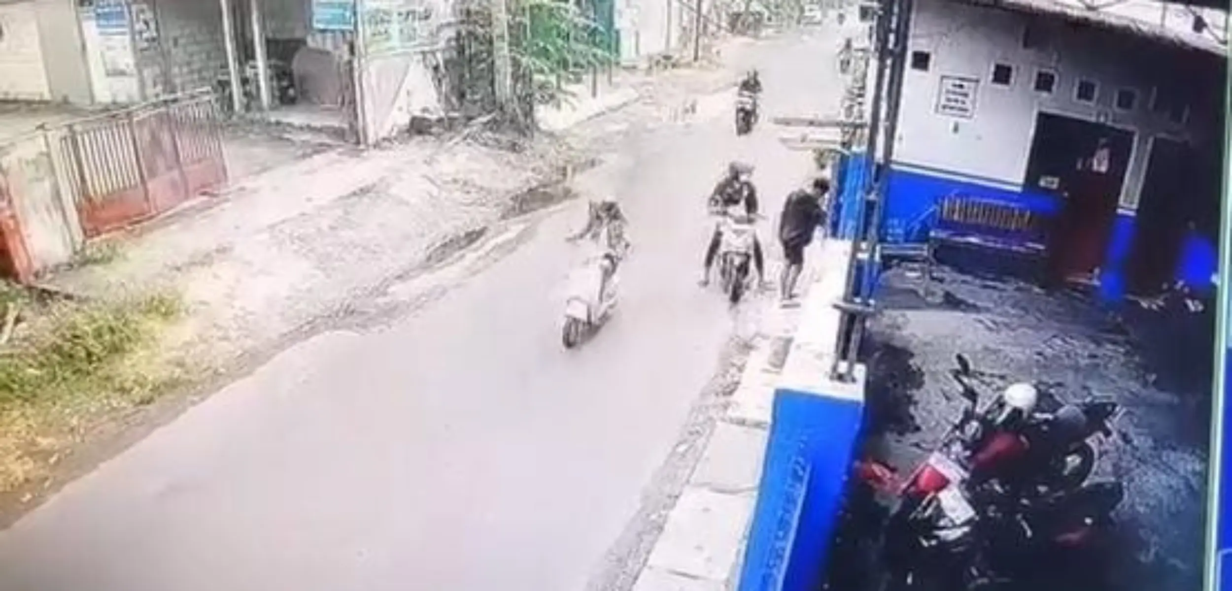 Dua Motor Dicuri di Mojokerto, CCTV Buka Dugaan Pelaku Sama