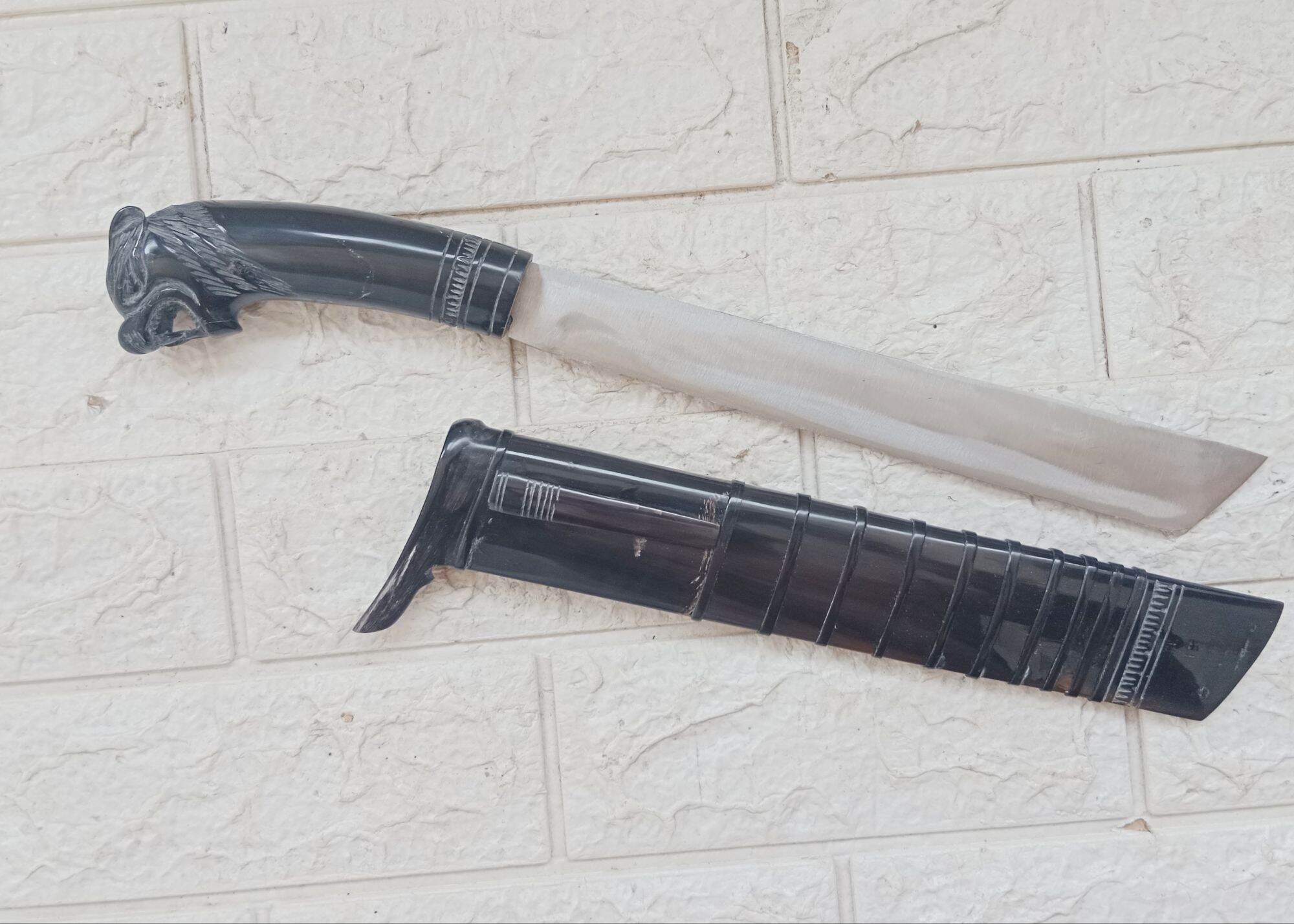 Turun 20%: Golok Sembelih Full Tanduk /