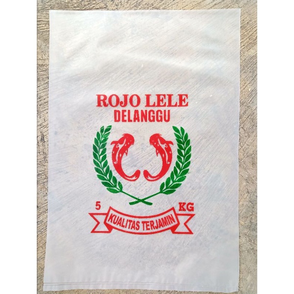 Turun 24%: Plastik beras Rojolele 5kg -