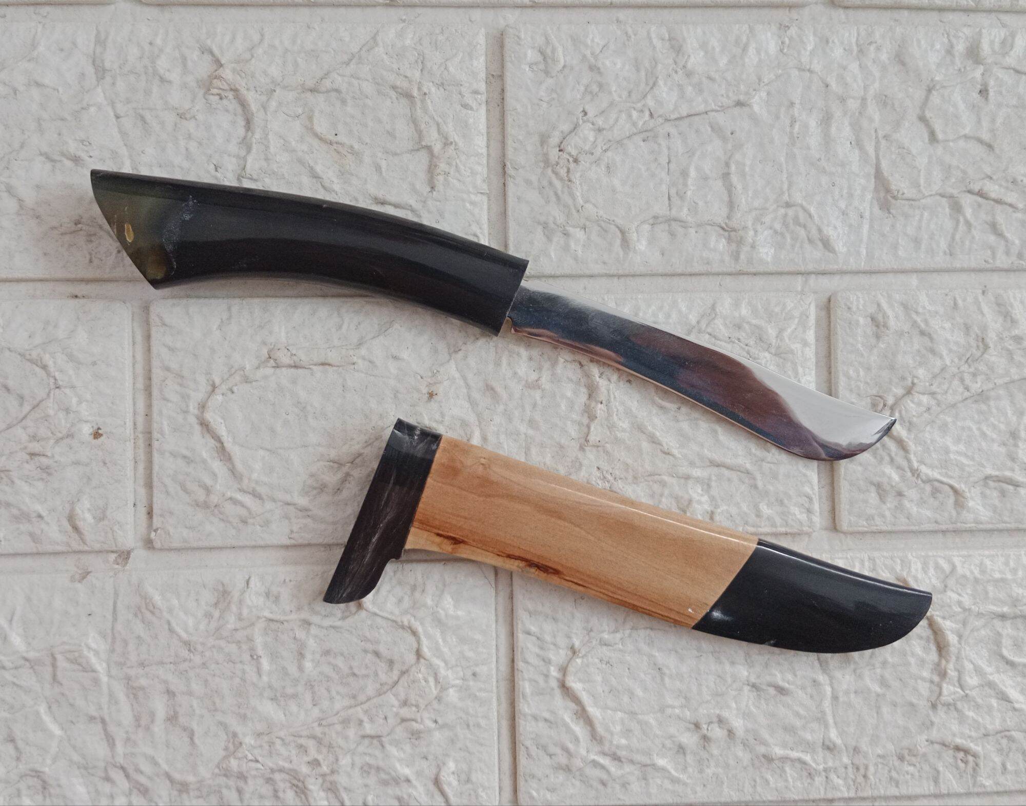 Turun 22%: Golok Gocil Full Tanduk Bule