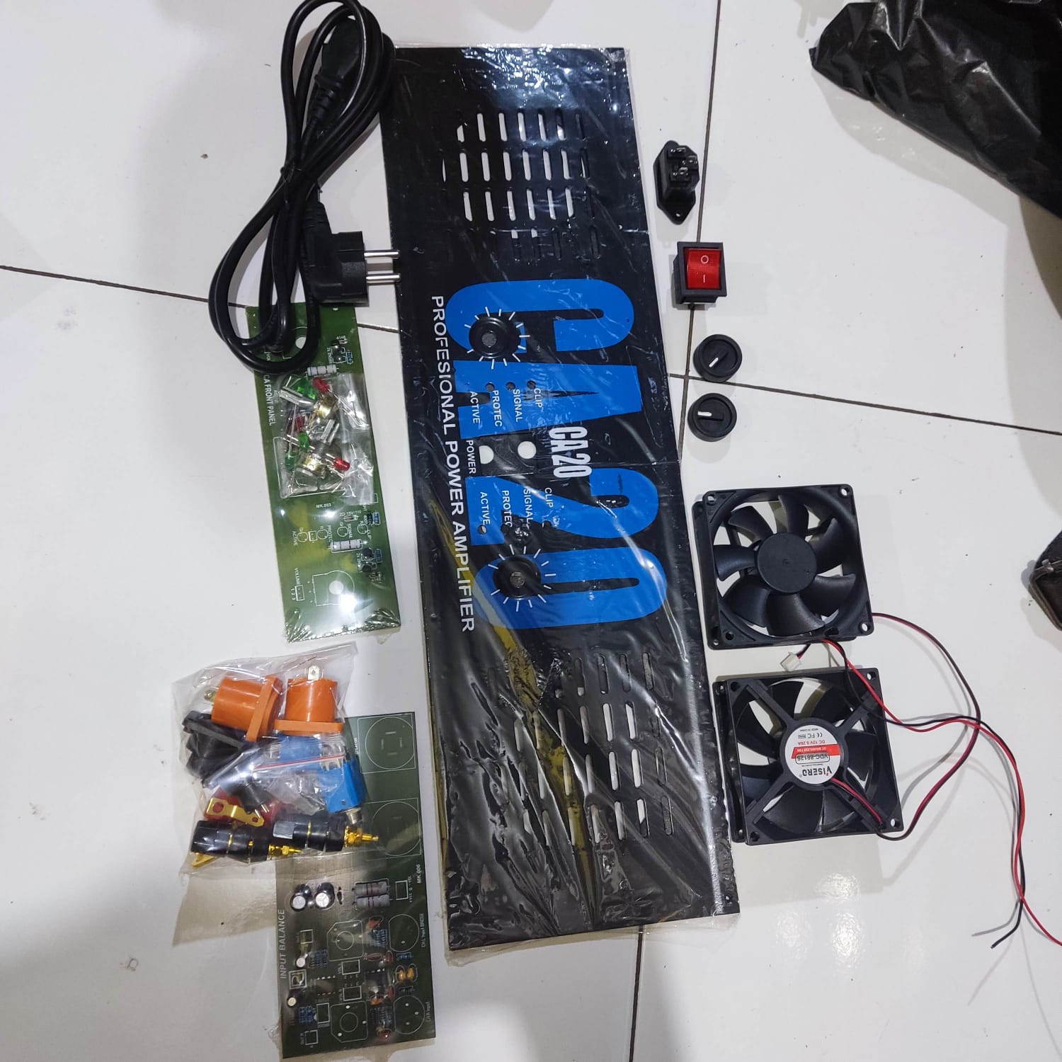 Turun 22%: plat panel bok power ca