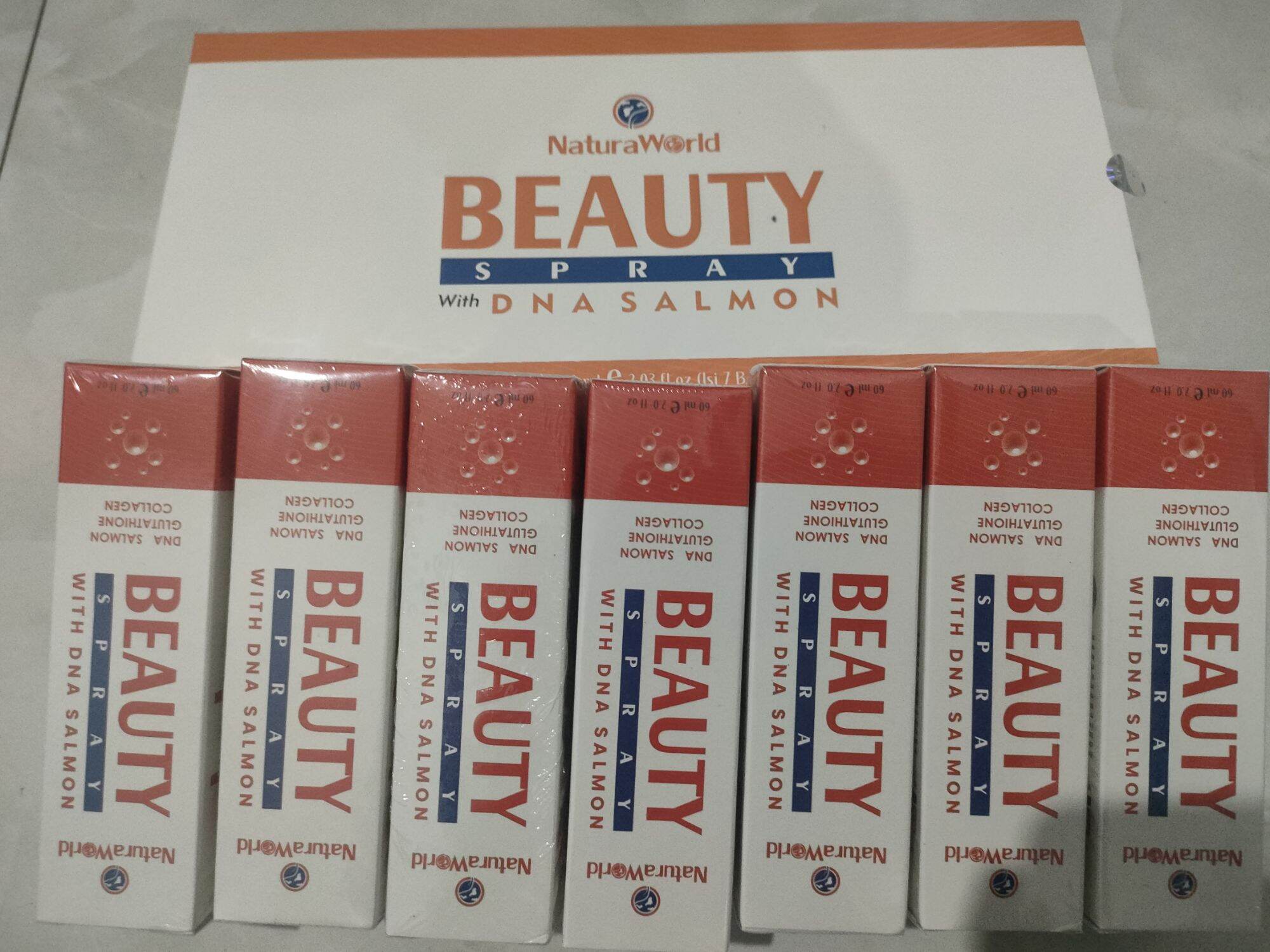 Turun 51%: Paket Natura World Beauty