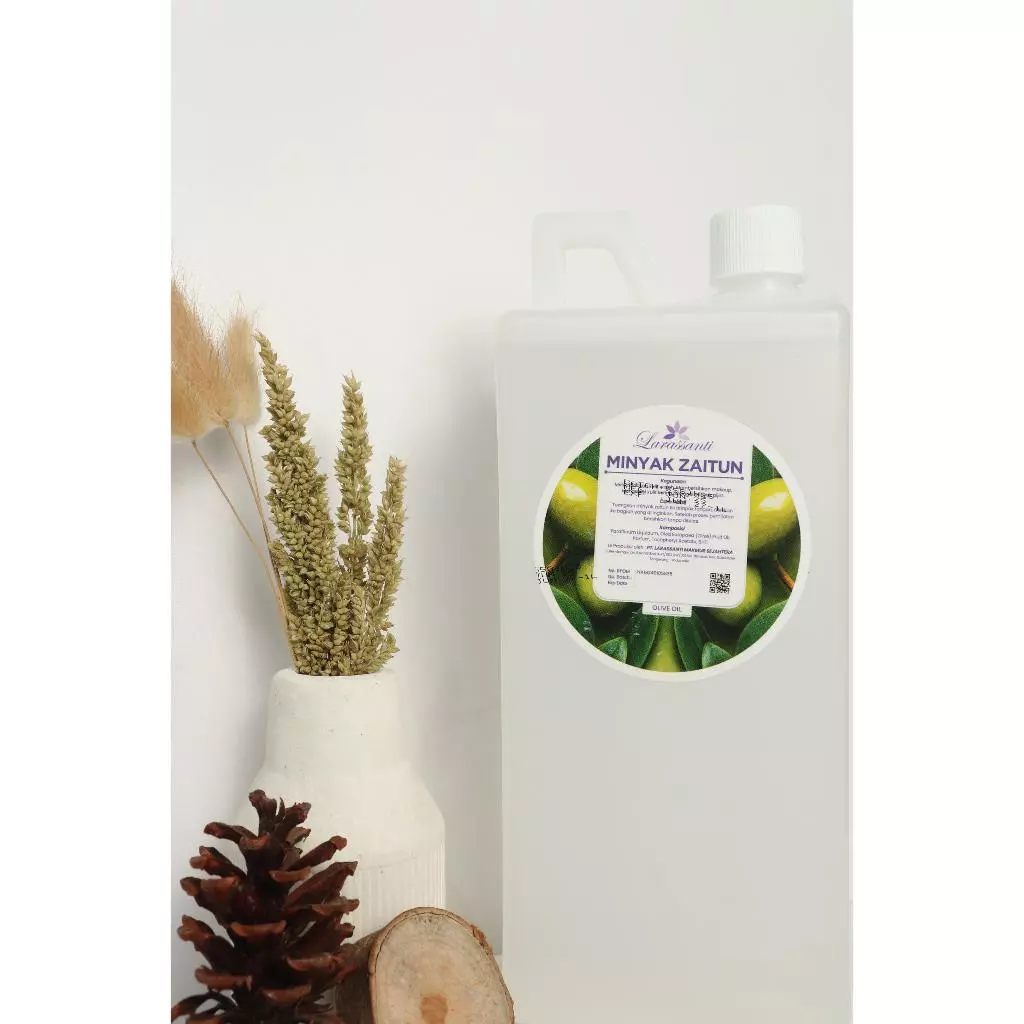 Turun 40%: OLIVE OIL PUTIH LARASSANTI /