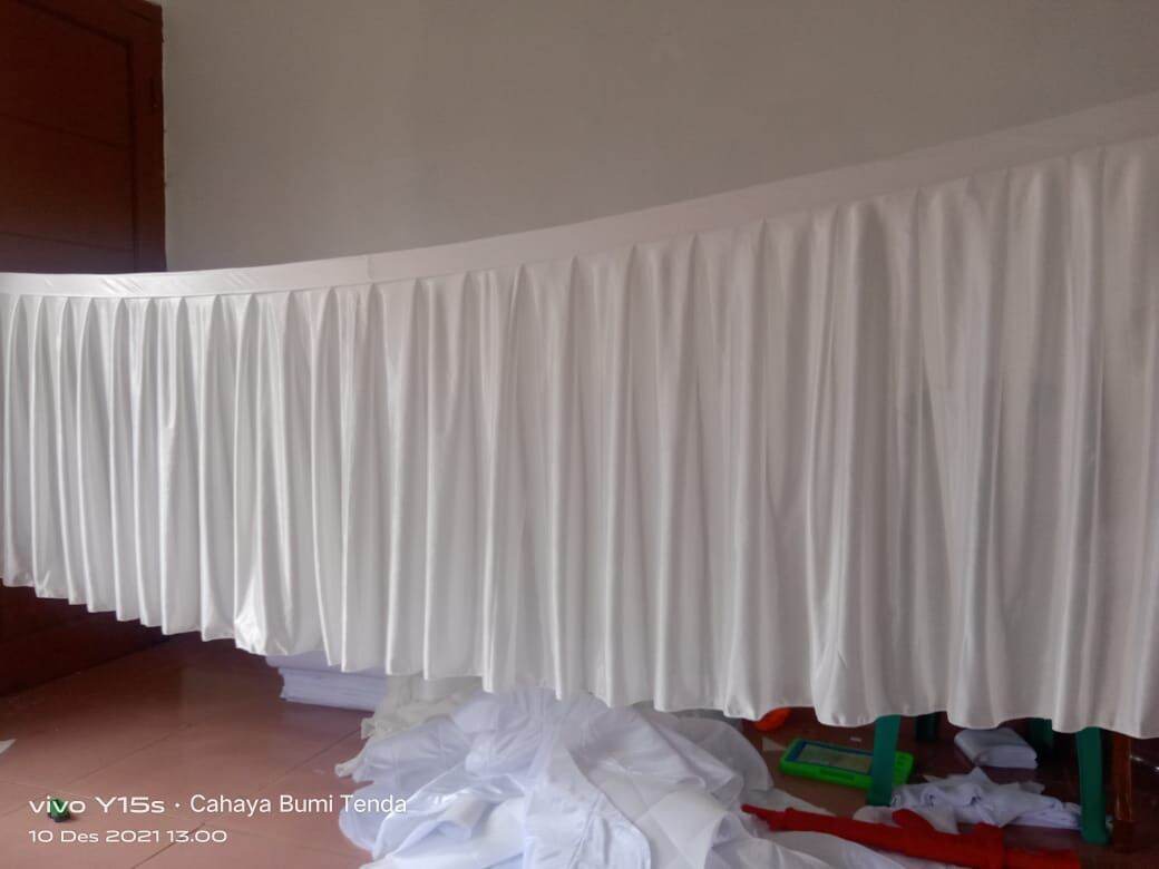 Harga Baru Turun: skirting meja rok meja