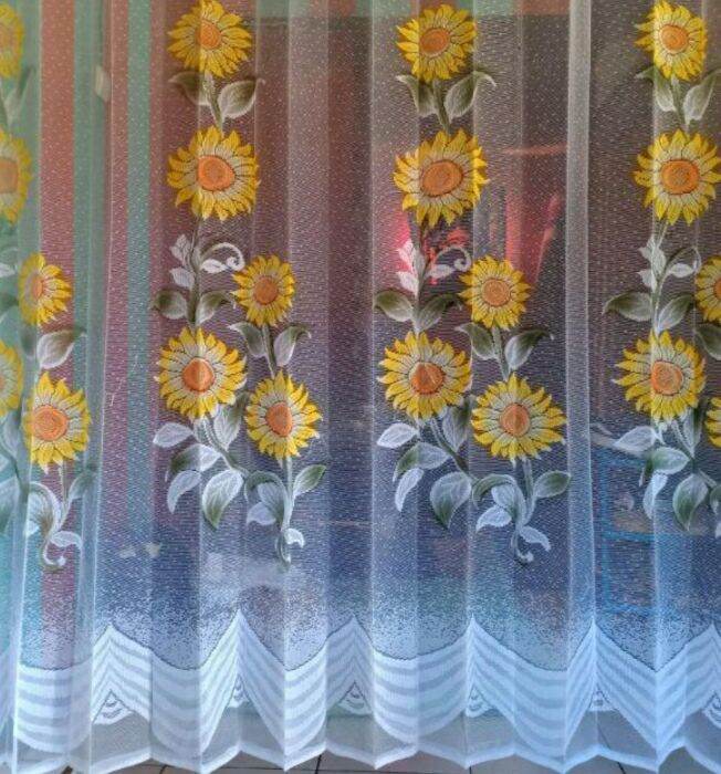 Turun 33%: daleman vitrasemotif bunga